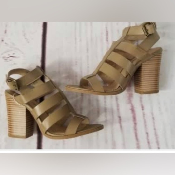 American Eagle Chunky strappy heels Size 11 - Picture 1 of 7
